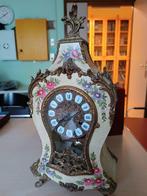 Horloge neuchâteloise - FHS Franz Hermle & Sohn - Bois,, Antiquités & Art, Antiquités | Horloges