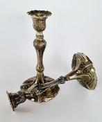 Chandelier Bougeoirs élégants plaqués argent dépoque –