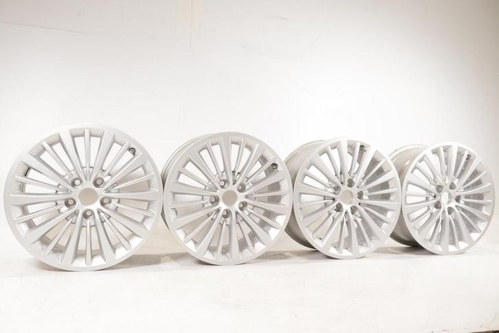 BMW 2 Serie F45 F46 Tourer Demo set velgen met sensoren 17, Auto-onderdelen, Elektronica en Kabels, Ophalen of Verzenden