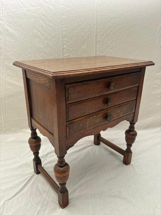 Kast - Antiek met Uniek Gesneden Design - Hout, Antiek en Kunst, Curiosa en Brocante