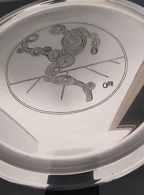 Salvador Dalí (after) - Plat - piatto in silver plated -, Antiek en Kunst, Antiek | Meubels | Tafels