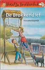 De Brokkendief 9789026614323 Vrouwke Klapwijk, Boeken, Verzenden, Gelezen, Vrouwke Klapwijk