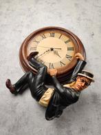 Wandklok - Vintage Kunsthars, Polystone - 1980-1990 -, Antiek en Kunst