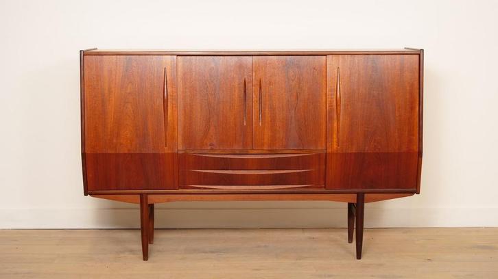 Vintage highboard | Wandkast | Teak | 1960s, Huis en Inrichting, Kasten | Dressoirs, Ophalen of Verzenden