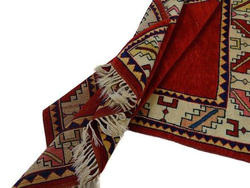 Kars - Gereinigd - Vloerkleed - 190 cm - 134 cm, Huis en Inrichting, Stoffering | Tapijten en Vloerkleden