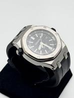 Audemars Piguet - Royal Oak Offshore - 15703ST - Homme -