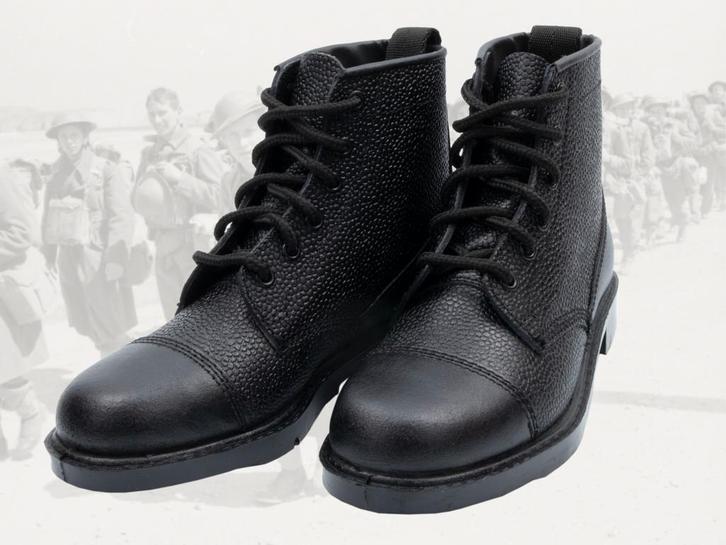 Zwarte ammo boots, cadet shoes, ankle boots, maten 37 tot 46, Verzamelen, Militaria | Algemeen, Landmacht, Kleding of Schoenen