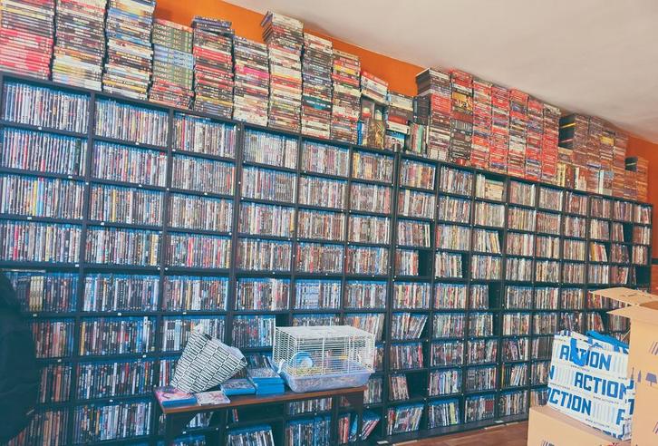 DUIZENDEN TWEEDEHANDS FILMS OP BLURAY TE KOOP!, CD & DVD, Blu-ray, Envoi