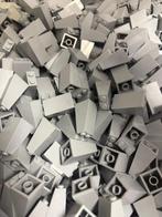 Lego Briques - Lego 2x2x3 dakpannen lichtgrijs 100 stuks