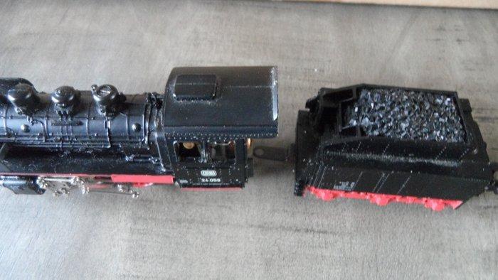 Märklin H0 - 3003 - Modeltrein locomotief (1) - BR24 058 -, Hobby en Vrije tijd, Modeltreinen | H0