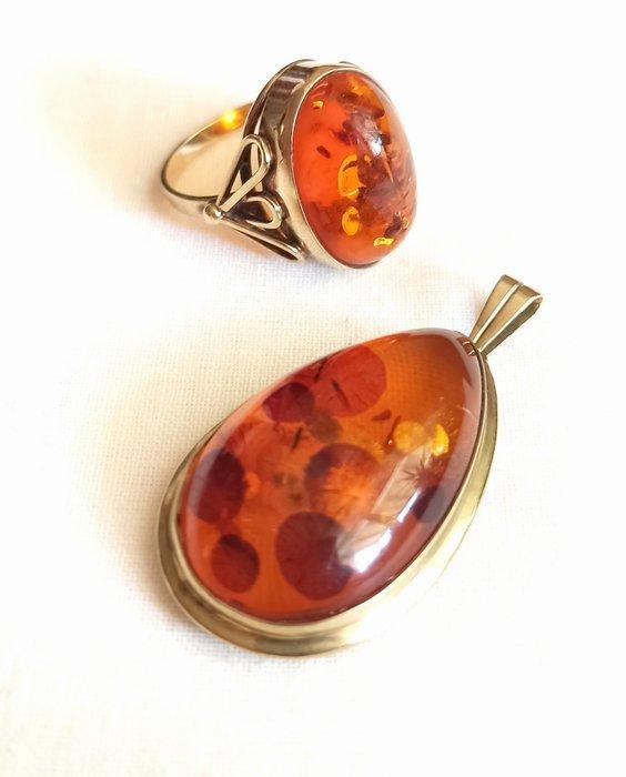 2-delige sieradenset - 8 karaat Geel goud - 16.00ct. tw., Handtassen en Accessoires, Antieke sieraden