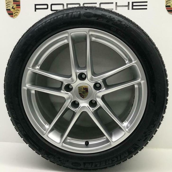 Porsche Panamera (MK II) Originele 19 Turbo met winterbanden, Auto-onderdelen, Banden en Velgen, 19 inch, Winterbanden, 285 mm