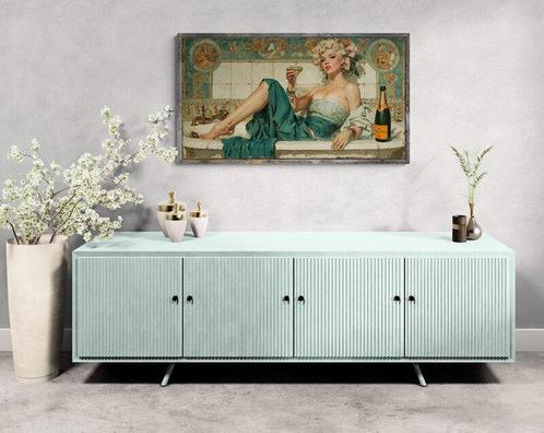 I_KONIQ - Sensual Woman enjoy champagne in Mucha Style, Antiek en Kunst, Curiosa en Brocante