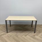 Tweedehands Ahrend 700 verstelbaar bureau / tafel, (bxd), Huis en Inrichting, Bureaus, In hoogte verstelbaar, Gebruikt, Bureau