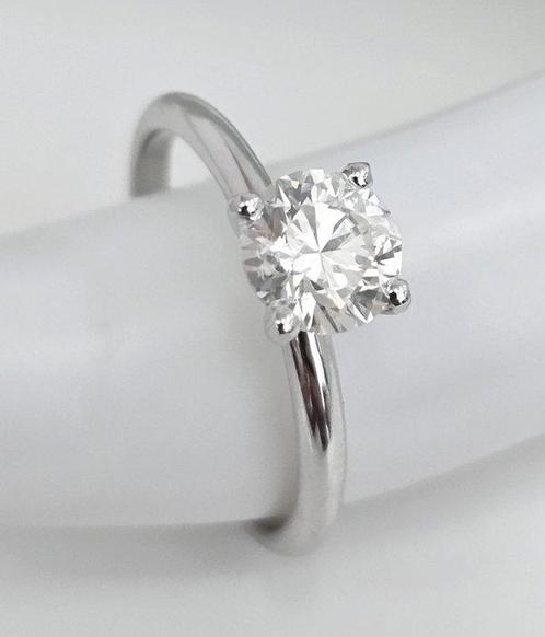 Zonder Minimumprijs - Ring - 14 karaat Witgoud - 1.08ct. tw., Handtassen en Accessoires, Ringen