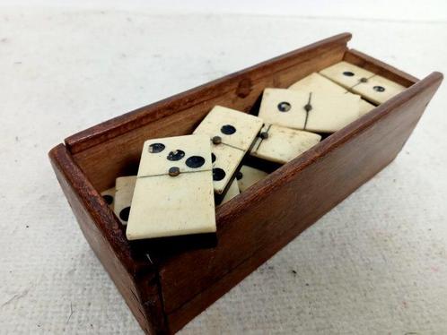 Jeu - Domino - Os avec bois débène, caisse en hêtre, Antiquités & Art, Curiosités & Brocante