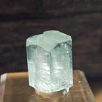 27,95 ct de qualité bijoutier exceptionnelle, aquamarine