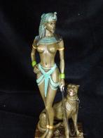 sculptuur, XL Bronzen Beeldje Cleopatra met hond in Kleur -