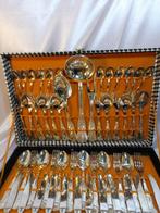 Bestekset voor 12 personen - zilveren afwerking, Antiek en Kunst