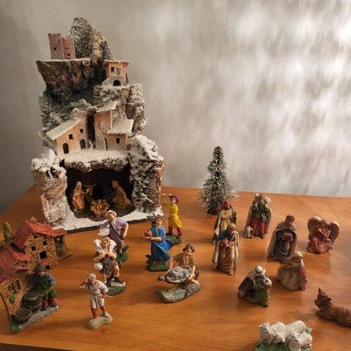 Figurine de Noël décorative Presepe compatto illuminato + 18, Antiquités & Art, Curiosités & Brocante
