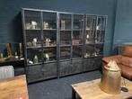 STOCKVERKOOP vitrinekasten en buffetkasten zwart staal hout, Maison & Meubles, Armoires | Buffets