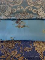 Prestigieux lampassi de style San Leucio (190+140+110) x 140