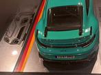 Artwork - Porsche - 911 GT3 - 2025, Hobby en Vrije tijd, Modelauto's | 1:5 tot 1:12, Nieuw