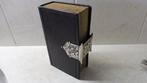 Bijbel met enkele sluiting - 833 zilver - S.F. Reitsma, Antiek en Kunst, Antiek | Zilver en Goud