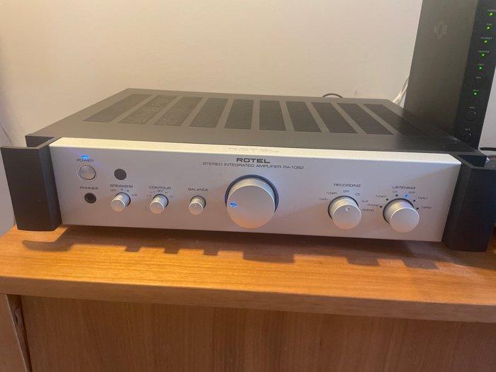 Rotel - RA-1062 Solid state geïntegreerde versterker, TV, Hi-fi & Vidéo, Radios