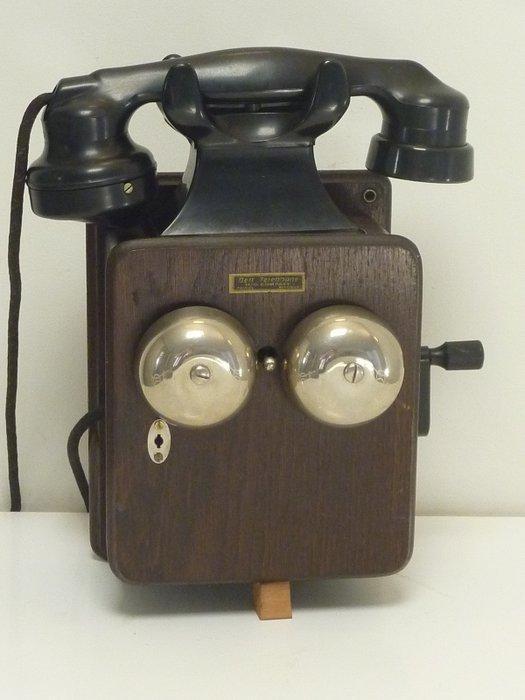 Bell Telephone MFG Company - Analoge telefoon - houten,, Antiek en Kunst, Kunst | Designobjecten