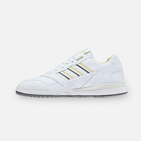 Adidas AR Trainer, Vêtements | Hommes, Chaussures, Envoi