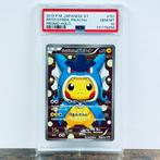 Pokémon Graded card - Pikachu Gyarados Poncho 151/XY-P -, Hobby en Vrije tijd, Verzamelkaartspellen | Pokémon, Nieuw