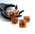 Decoratieve dobbelstenen met Baltisch amber - Barnsteen -