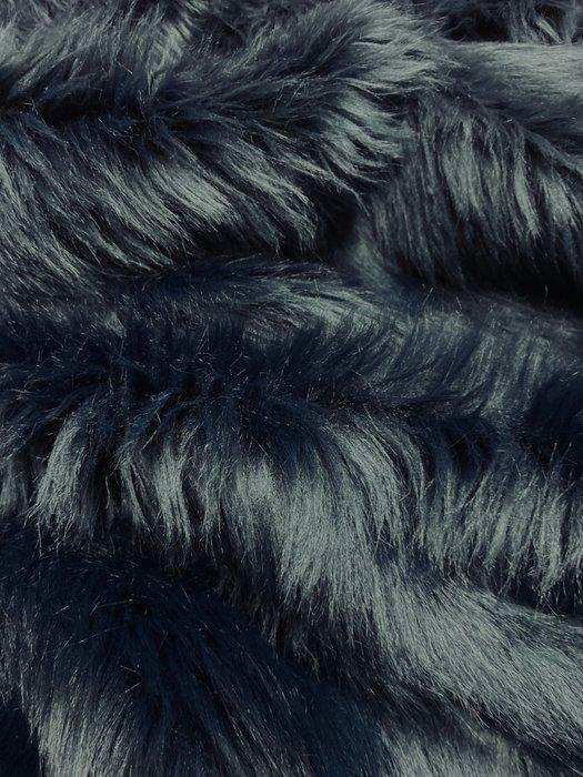 Spectaculaire snit van zeer zachte lange-pel pels in ottaan., Antiek en Kunst, Antiek | Tapijten, Tafelkleden en Textiel