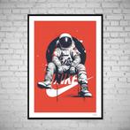 SKE - Nike to the moon, Antiquités & Art