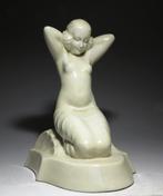 Royal Dux - sculptuur, Art Deco Lady Sculpture - 21 cm -, Antiek en Kunst