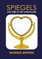 Spiegels 9789492632135 Marieke Bertens, Boeken, Verzenden, Zo goed als nieuw, Marieke Bertens
