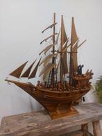 Beeld, wooden handmade sailboat - 68 cm - Teak
