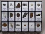 18 verschillende meteorieten in dozen - deel 3 - Valpartijen, Verzamelen, Mineralen en Fossielen