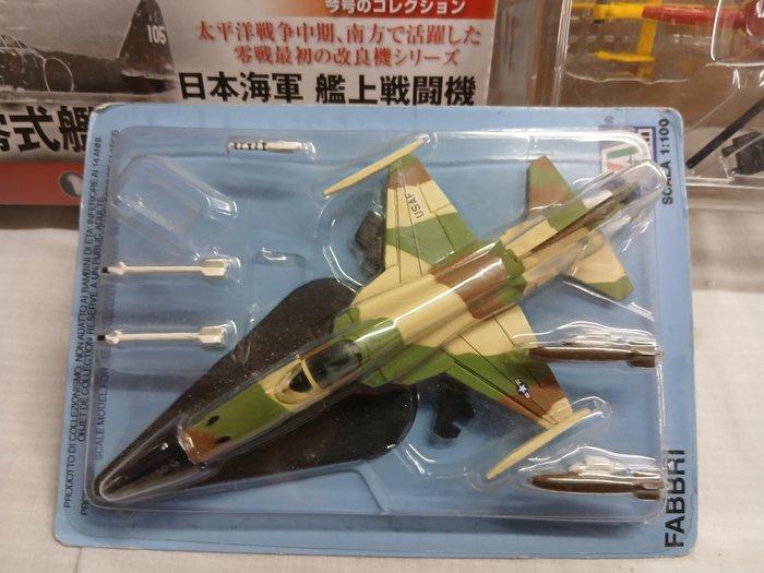 De Agostini 1/72 - Modelvliegtuig (4) - Avion Assortiers, Hobby & Loisirs créatifs, Voitures miniatures | 1:5 à 1:12