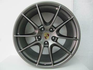 Porsche 991 2/4 20inch Carrera S III Platinium met banden beschikbaar voor biedingen