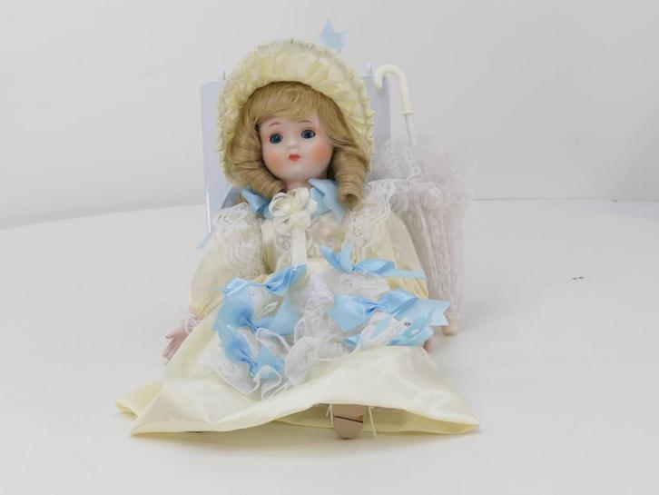 Vintage porseleinen pop 48 cm #4579, Verzamelen, Overige Verzamelen, Gebruikt, Ophalen of Verzenden