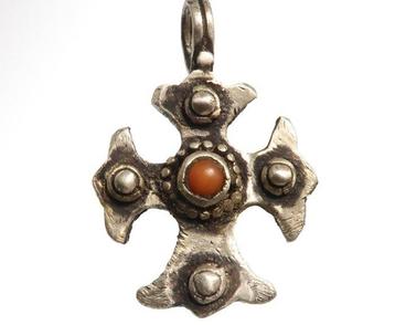 Byzantin - Argent et pierre, Croix avec Pierre Orange et