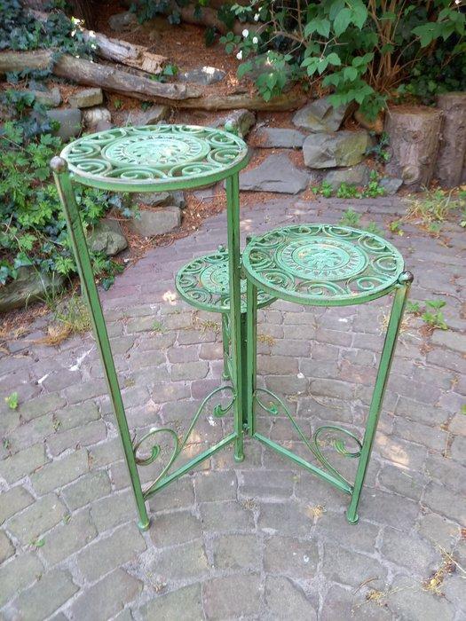 Large 3 Level Plant Stand - Standaard - Metaal, Antiek en Kunst, Curiosa en Brocante