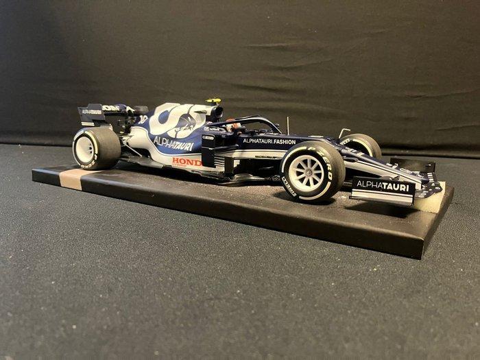 Minichamps 1:18 - Model raceauto - Scuderia Alphatauri Honda, Hobby en Vrije tijd, Modelauto's | 1:5 tot 1:12