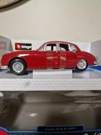 Bburago 1:18 - Modelauto - Jaguar, Nieuw