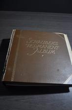 Wereld - Verzameling in een oud Schaubek album met diverse, Gestempeld