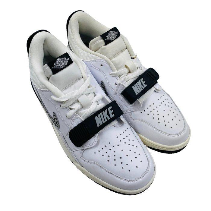 Nike - Air Jordan Legacy - Sneakers - Maat: EU 44.5 - Nieuw, Vêtements | Hommes, Chaussures