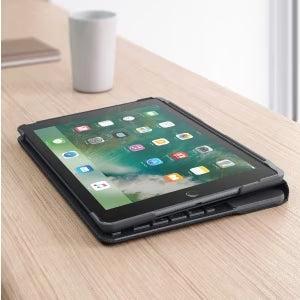 Logitech Slim Folio 9.7 Tablet Folio UK toetsenbord, Computers en Software, Toetsenborden, Zo goed als nieuw, Ophalen of Verzenden