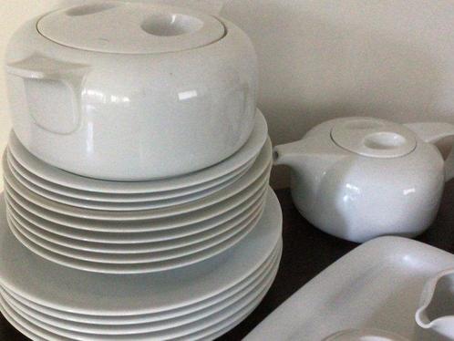 Arzberg - Service de dîner (32) - Porcelaine, Antiek en Kunst, Antiek | Meubels | Tafels